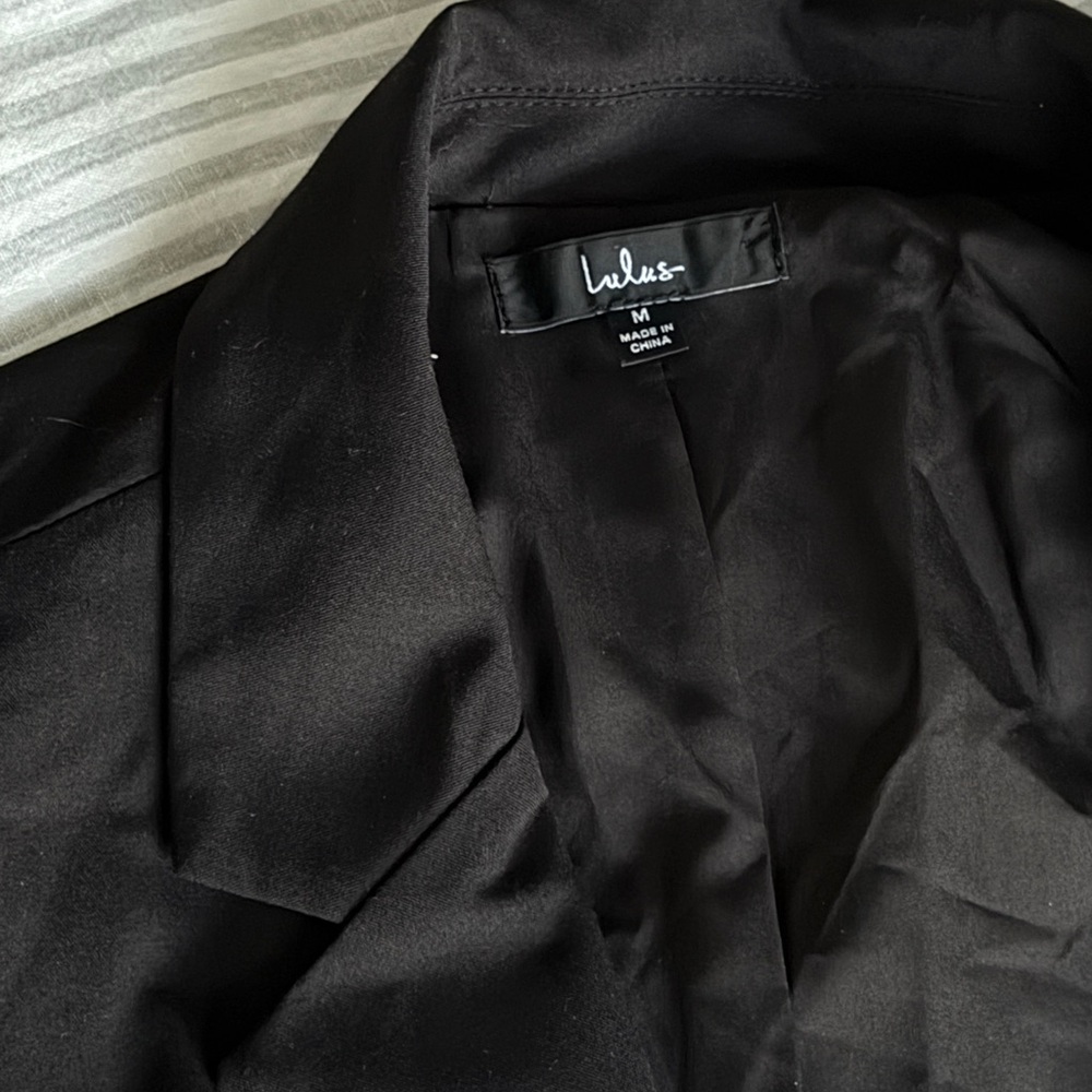LULUS Black Cropped Short Sleeve Blazer - Picture 4 of 9